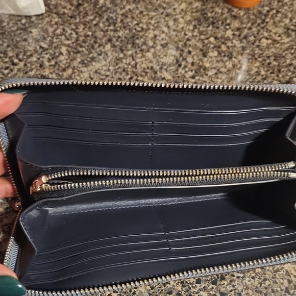 Coach Blue Signature Pattern Wallet - Picture 11 of 11